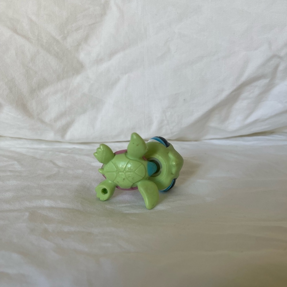 Littlest Pet Shop Sea Turtle #1910 - Picture 5 of 7